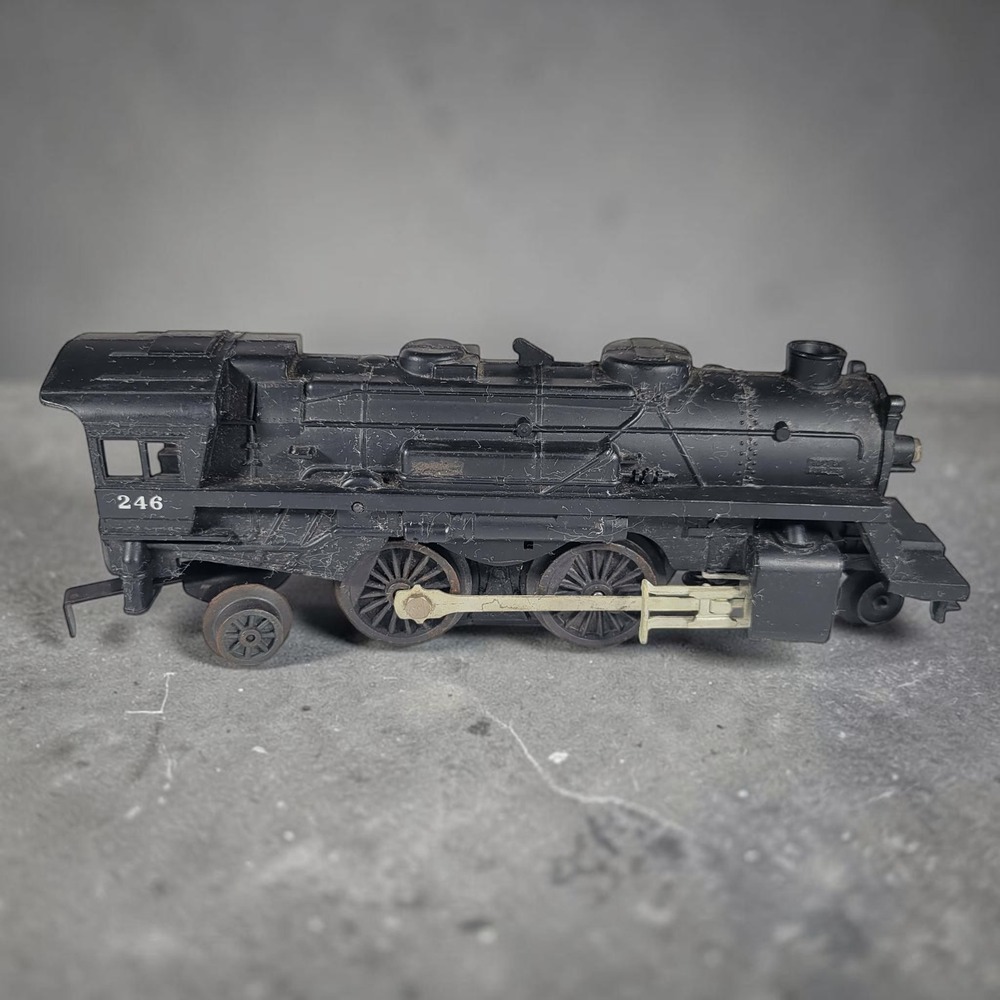 Lionel 246 Steam Locomotive O-Gauge Black Fair UNTESTED Vintage Train Engine